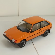 100-ЛСА ЗАЗ-1122 "Таврия", оранжевый